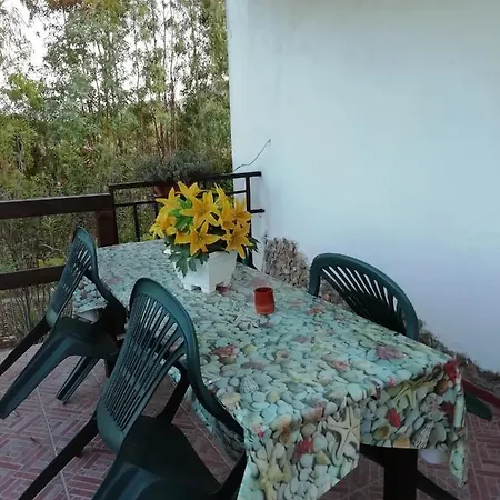 Stanais